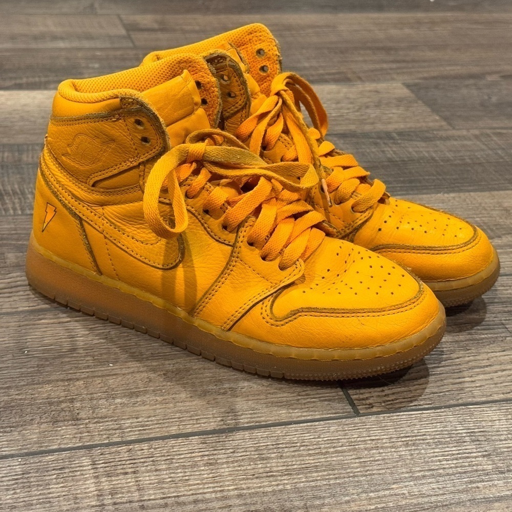 Nike Air Jordan 1 Retro OG High Gatorade GS Size 4.5Y Orange Peel AJ6000-880